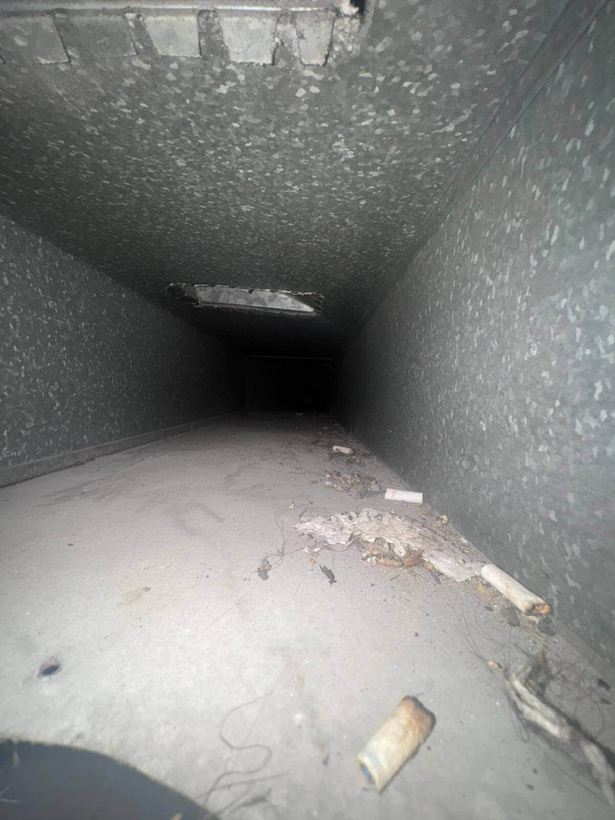 Duct Cleaning Mississauga image 3 showing condition of ducts before cleaning.