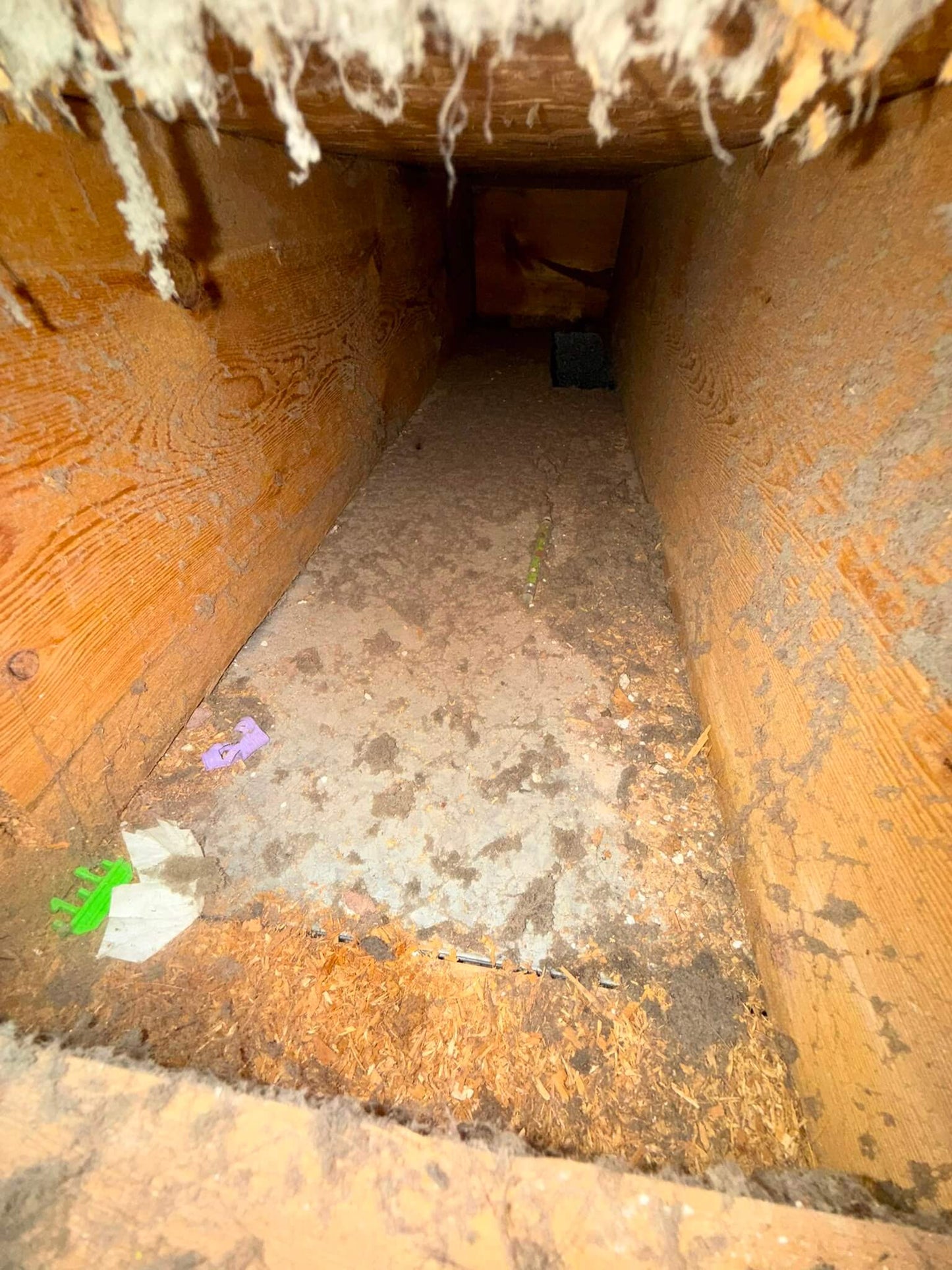 Waterloo Air Duct Cleaning image 1 showing condition of ducts before cleaning by Power Hvac services Inc.
