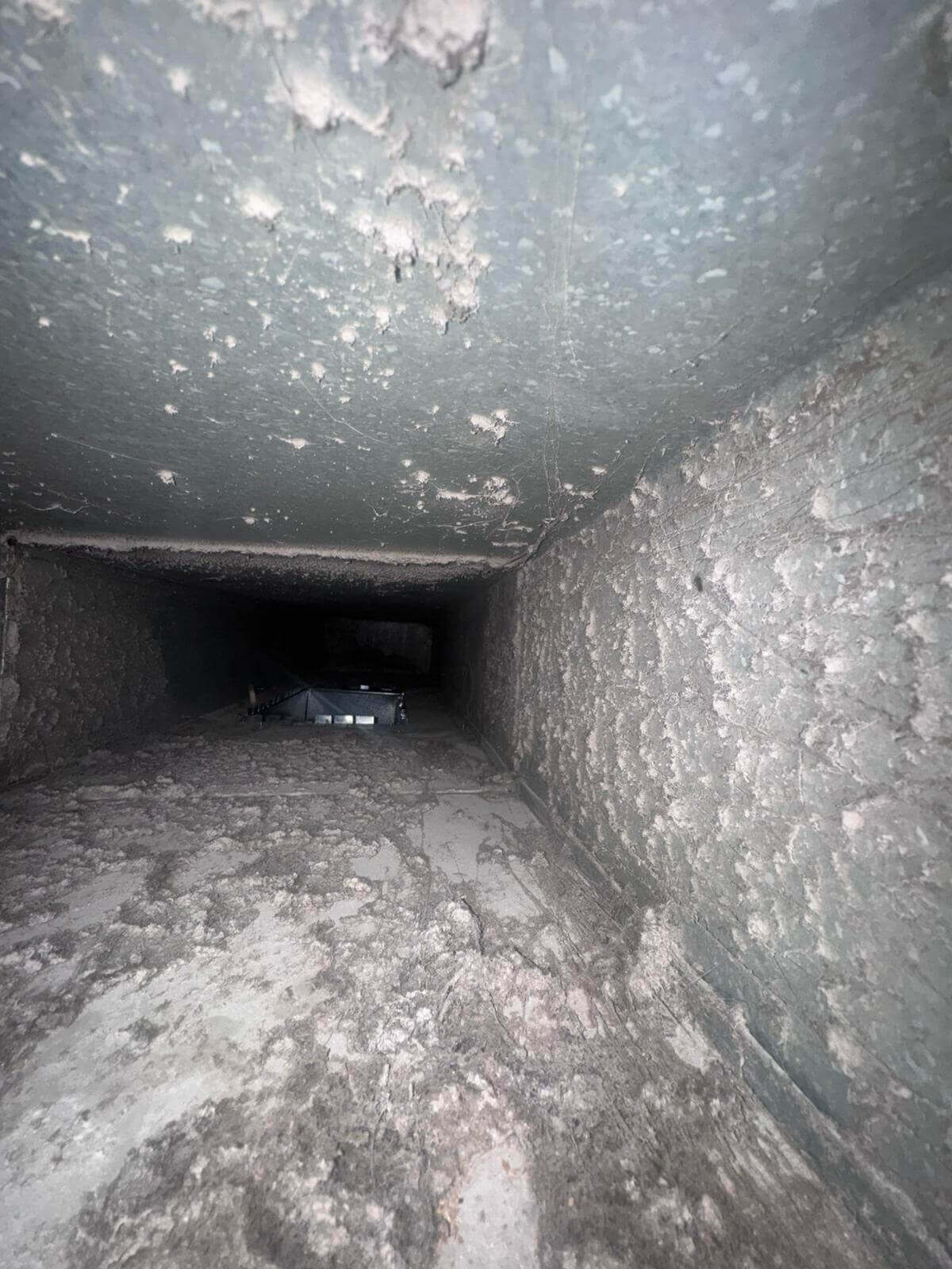 Duct Cleaning Mississauga image 2 showing condition of ducts before cleaning.
